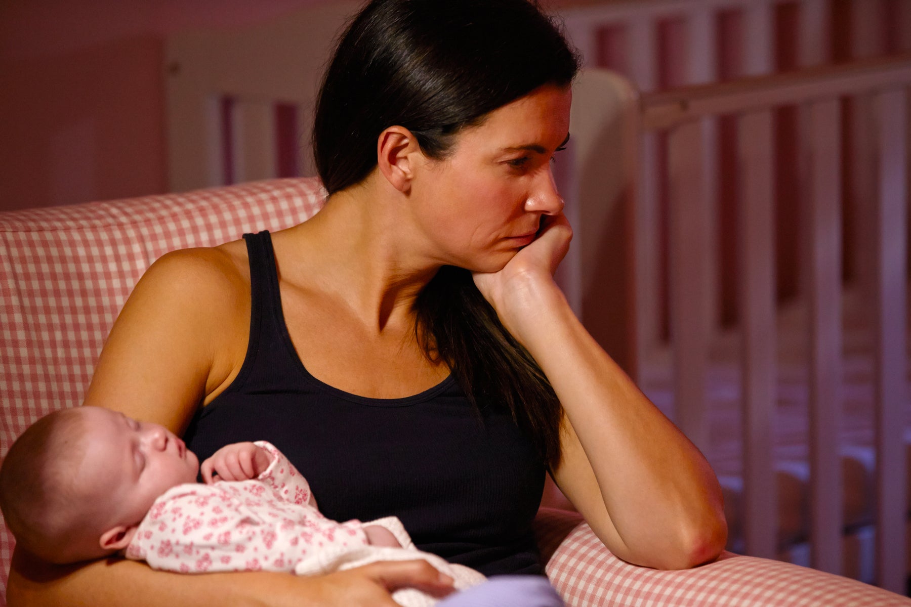 הישרדות של אמא: כך תתגברי על הדאון של אחרי הלידה